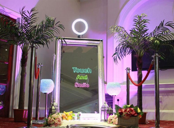 Mirror Photo Booth Doncaster